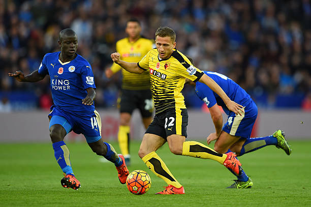 了自己年轻 了自己年轻