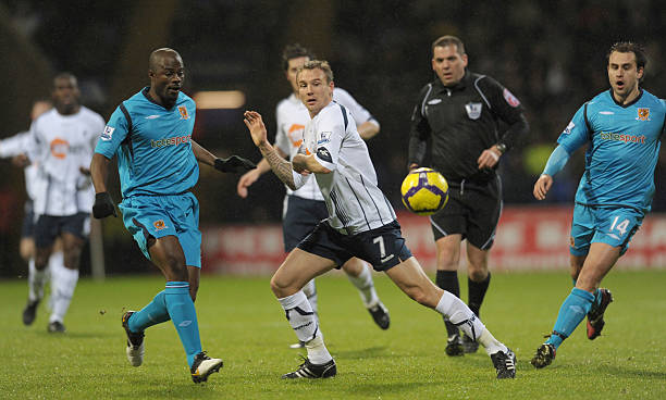 队配合和出 队配合和出